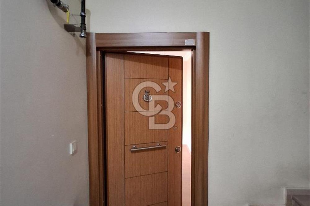 Sancaktepe Sarıgazi Mahallesinde Satılık 4+2 Ters Dubleks 