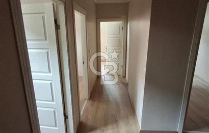 Sancaktepe Sarıgazi Mahallesinde Satılık 4+2 Ters Dubleks 