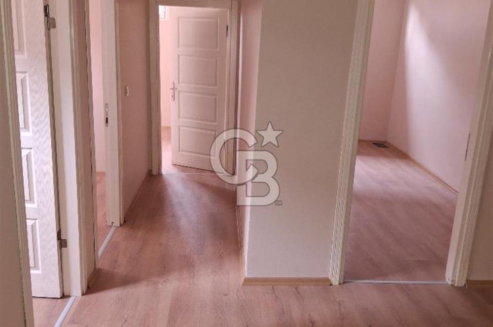 Sancaktepe Sarıgazi Mahallesinde Satılık 4+2 Ters Dubleks 