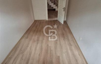 Sancaktepe Sarıgazi Mahallesinde Satılık 4+2 Ters Dubleks 