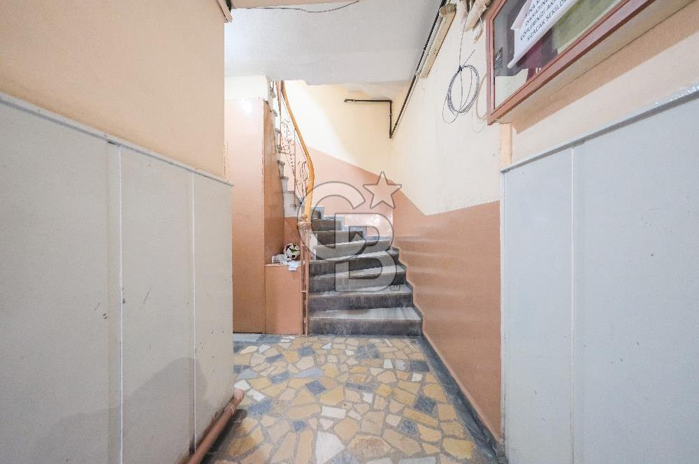 Yıldıztabya Caddesi Üzerinde Satılık Fırsat Daire