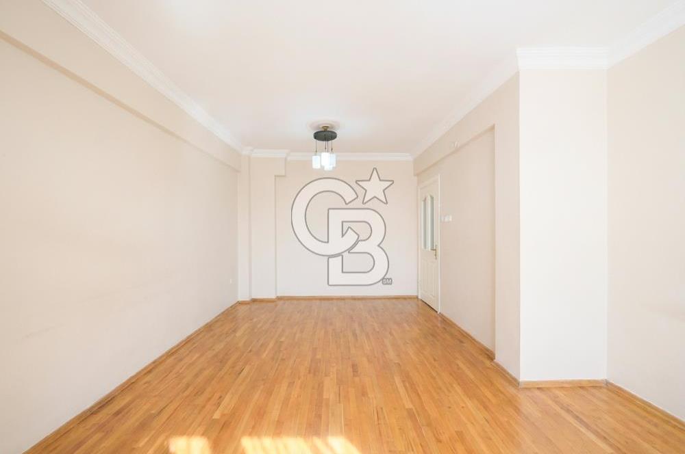 Yıldıztabya Caddesi Üzerinde Satılık Fırsat Daire