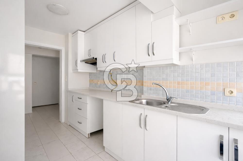 GÖZTEPE MİTHATPAŞA CADDE ÜZERİ SATILIK 3+1 DAİRE