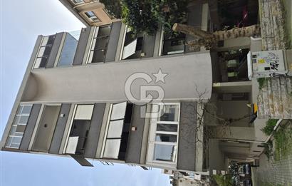 Caddebostan Kadirağa Sokakta Bakımlı Arakat 3+1