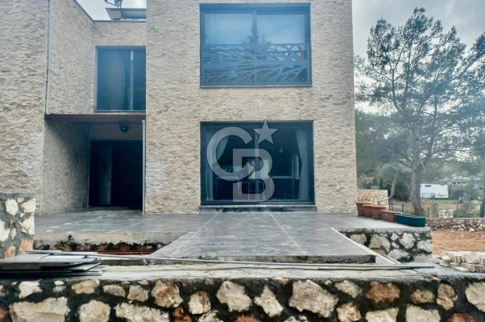 DİDİM AKYENİKÖY'DE SATILIK DUBLEKS 4+1 VİLLA