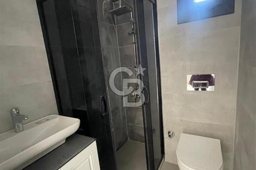 Buca Adatepe Mahallesinde Havuzlu 1+1 Kiralık Daire