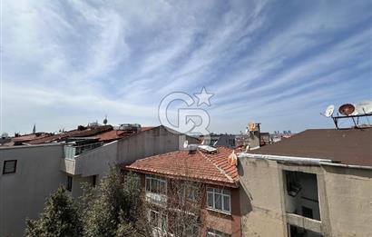 ÜSKÜDAR MERKEZİ KONUMDA GÜNEŞ ALAN MASRAFSIZ 2+1 SATILIK DAİRE 