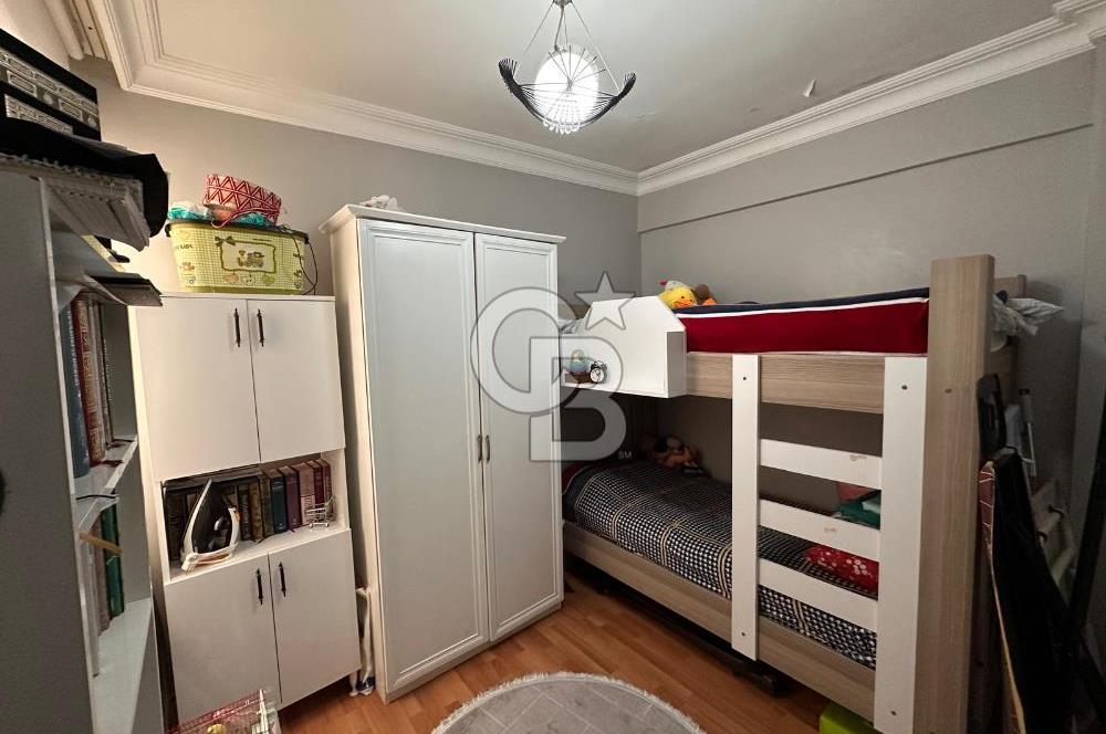 ÜSKÜDAR MERKEZİ KONUMDA GÜNEŞ ALAN MASRAFSIZ 2+1 SATILIK DAİRE 
