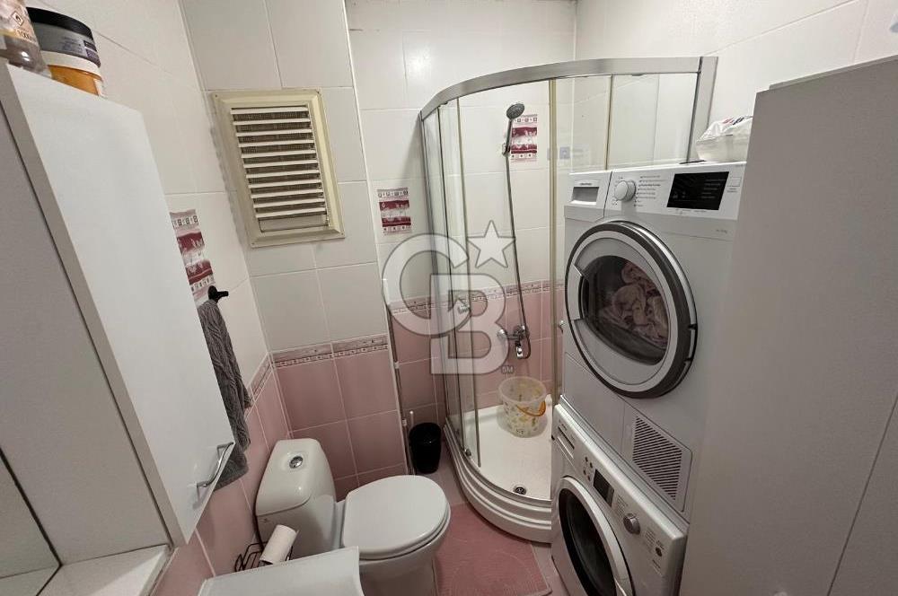 ÜSKÜDAR MERKEZİ KONUMDA GÜNEŞ ALAN MASRAFSIZ 2+1 SATILIK DAİRE 