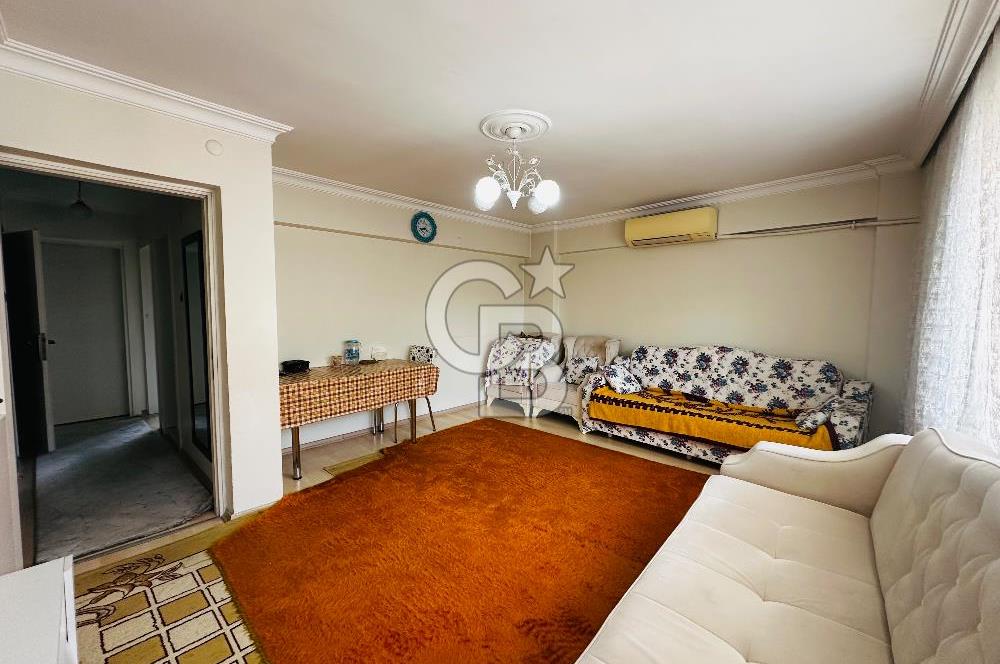 KARŞIYAKA ANADOLU CADDESİ ÜZERİ ARAKAT KAPALI MUTFAK 2+1 SATILIK DAİRE