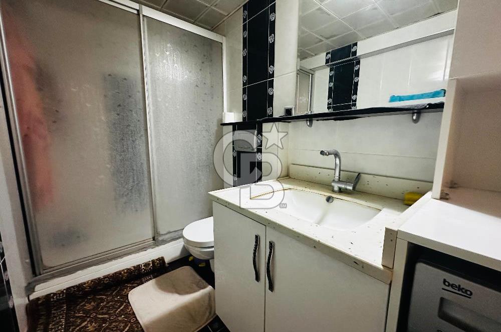 KARŞIYAKA ANADOLU CADDESİ ÜZERİ ARAKAT KAPALI MUTFAK 2+1 SATILIK DAİRE