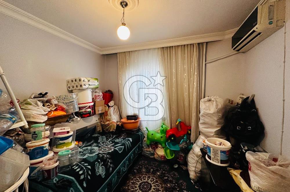 KARŞIYAKA ANADOLU CADDESİ ÜZERİ ARAKAT KAPALI MUTFAK 2+1 SATILIK DAİRE