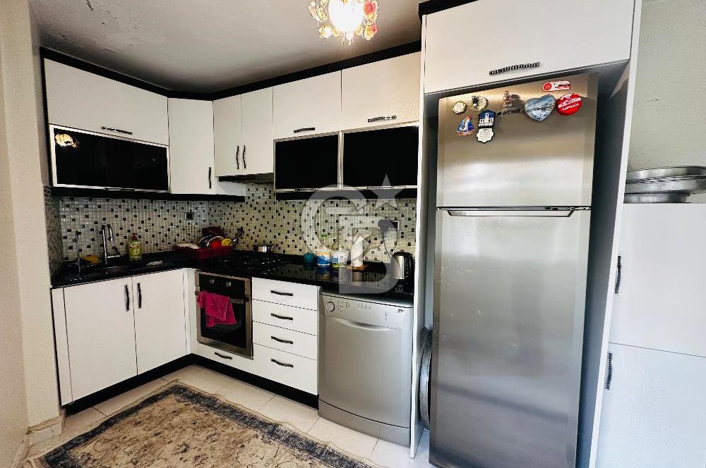 KARŞIYAKA ANADOLU CADDESİ ÜZERİ ARAKAT KAPALI MUTFAK 2+1 SATILIK DAİRE