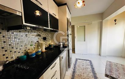 KARŞIYAKA ANADOLU CADDESİ ÜZERİ ARAKAT KAPALI MUTFAK 2+1 SATILIK DAİRE