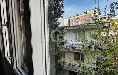 KARŞIYAKA ANADOLU CADDESİ ÜZERİ ARAKAT KAPALI MUTFAK 2+1 SATILIK DAİRE