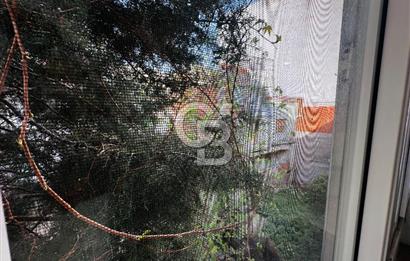 KARŞIYAKA ANADOLU CADDESİ ÜZERİ ARAKAT KAPALI MUTFAK 2+1 SATILIK DAİRE