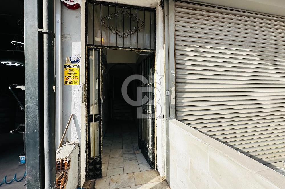 KARŞIYAKA ANADOLU CADDESİ ÜZERİ ARAKAT KAPALI MUTFAK 2+1 SATILIK DAİRE