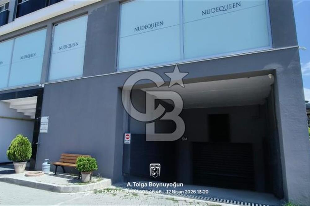 Karşıyaka Örnekköy de site içerisinde bakımlı kiralık 2+1