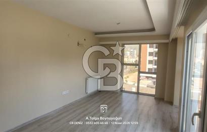 Karşıyaka Örnekköy de site içerisinde bakımlı kiralık 2+1