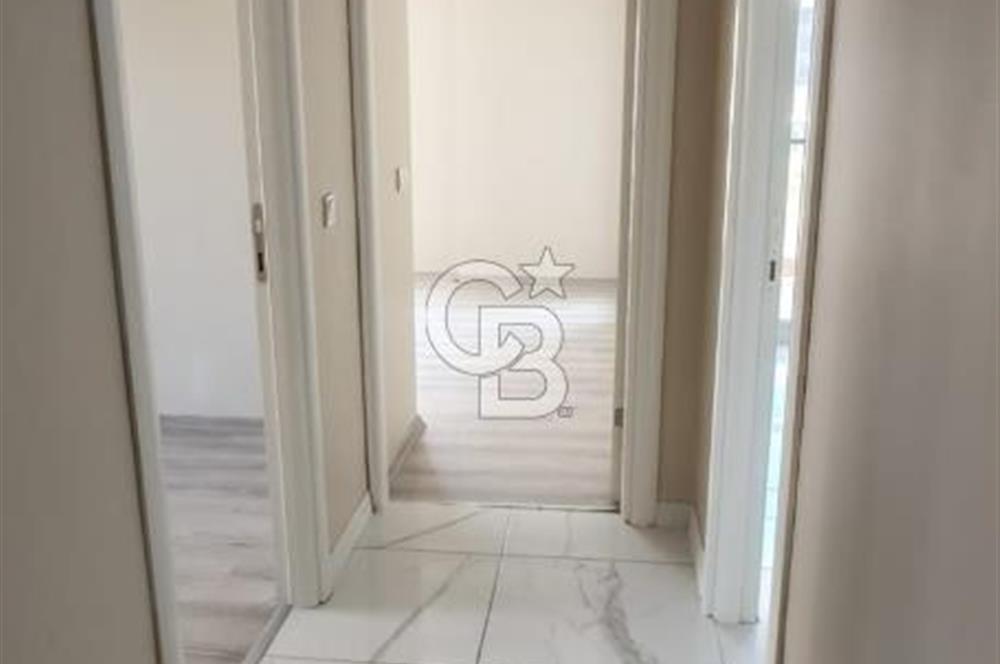 Karşıyaka Örnekköy de site içerisinde bakımlı kiralık 2+1