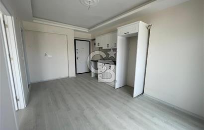 Buca Adatepe Mahallesinde Havuzlu 1+1 Kiralık Daire