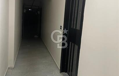 Buca Adatepe Mahallesinde Havuzlu 1+1 Kiralık Daire