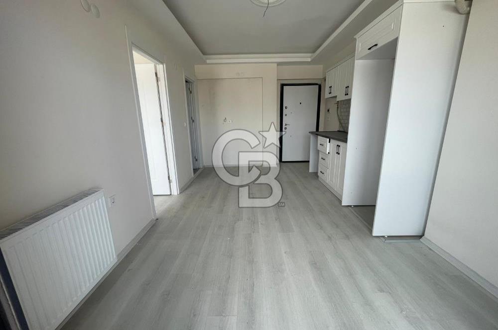 Buca Adatepe Mahallesinde Havuzlu 1+1 Kiralık Daire