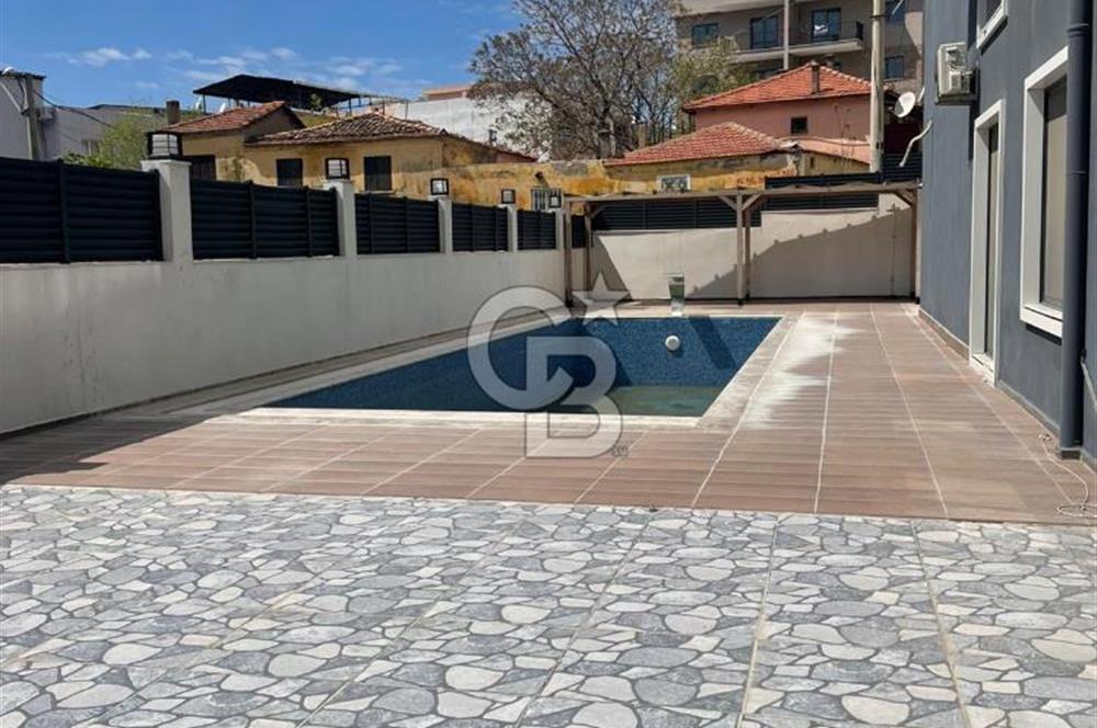 Buca Adatepe Mahallesinde Havuzlu 1+1 Kiralık Daire