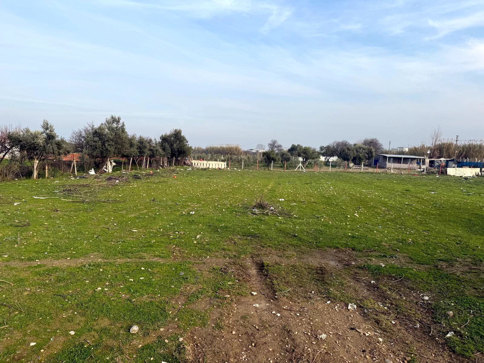 Turgutlu Albayrakta 4 Kat İmarlı Satılık Arsa 351 m² Yatırımlık