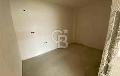 ETİMESGUT ADLİYE EK BİNASI YANI SIFIR PLAZADA 90M2 SATILIK OFİS