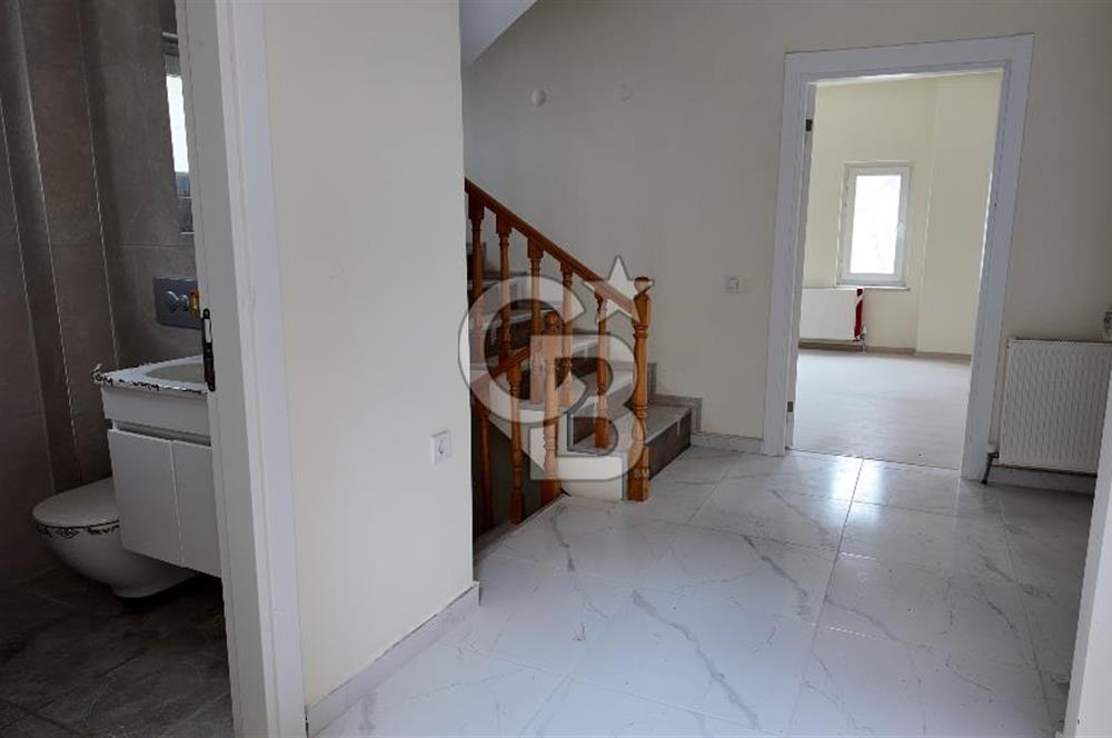  ACAR BEYTEPE SİTESİNDE 5+2 KİRALIK VİLLA