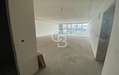 ETİMESGUT ADLİYE EK BİNASI YANI SIFIR PLAZADA 90M2 SATILIK OFİS