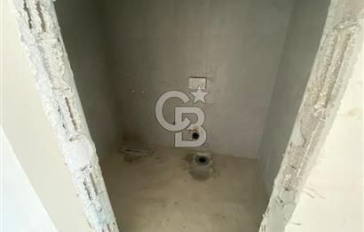 ETİMESGUT ADLİYE EK BİNASI YANI SIFIR PLAZADA 90M2 SATILIK OFİS