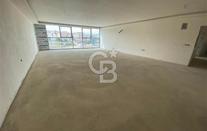 ETİMESGUT ADLİYE EK BİNASI YANI SIFIR PLAZADA 90M2 SATILIK OFİS