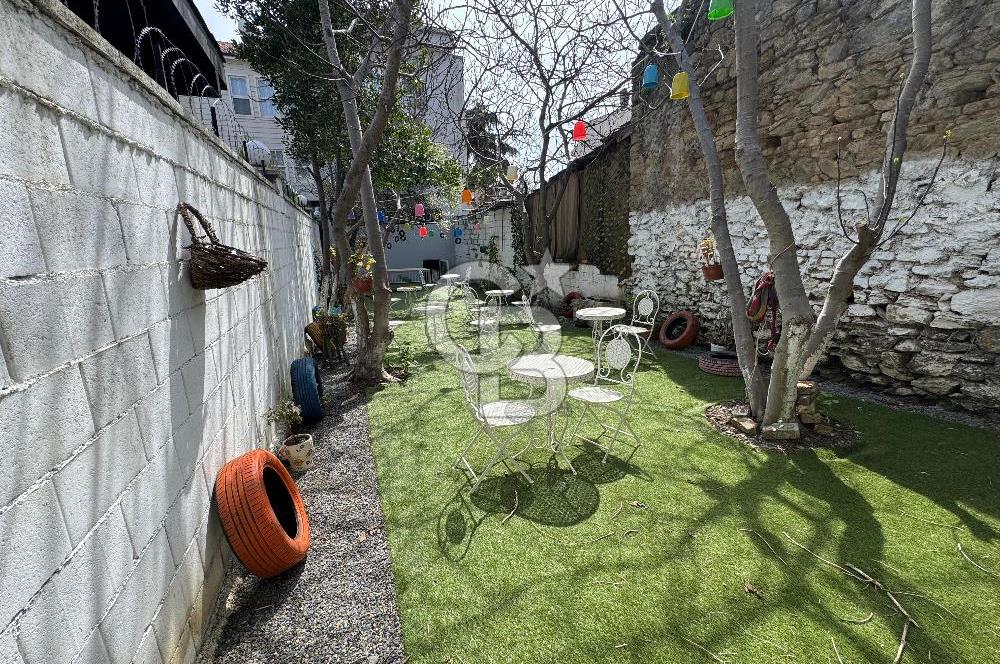 ÜSKÜDAR İŞLEK CADDE ÜZERİNDE DONANIMLI DEVREN KİRALIK İŞLETME