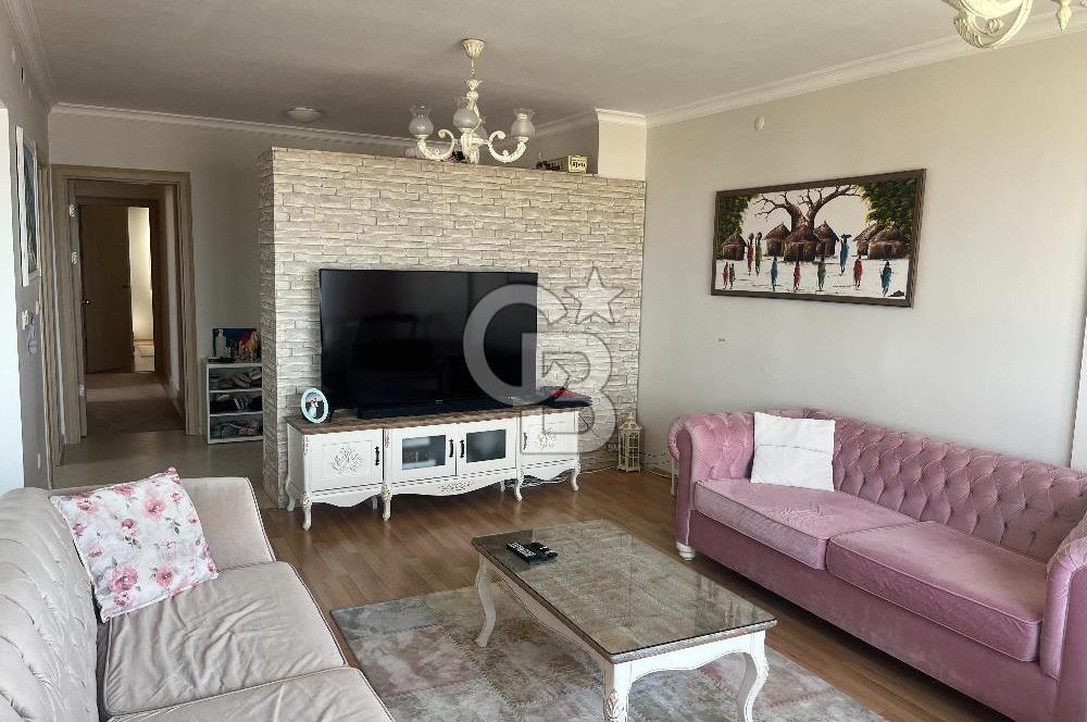 Kaliteli Yaşamın Parçası Olmak İçin Deniz Manzaralı Büyük 3+1