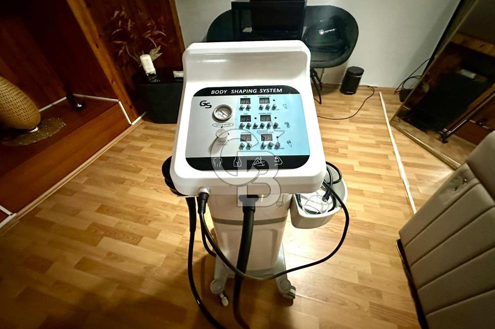 Çayyolu'nda 100 m2 Her şey Dahil Kiralık Güzellik Merkezi