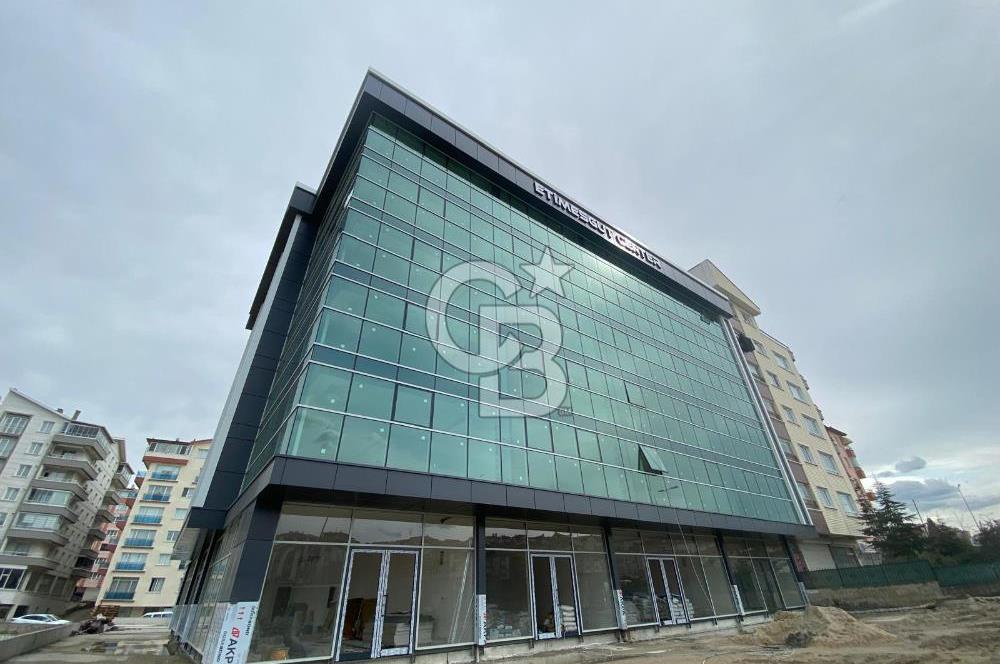ETİMESGUT ADLİYE EK BİNASI YANI SIFIR PLAZADA 90M2 SATILIK OFİS