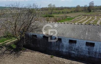 CB Leader'dan Manyas Kızıkta 3124 m² K. Tavukhane ve Tarla