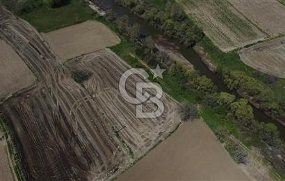 CB Leader'dan Manyas Kızıkta 3124 m² K. Tavukhane ve Tarla