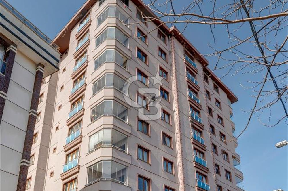 Teraslı, Hamamlı 4+2 Dubleks Daire - Finans Merkezi Yakını