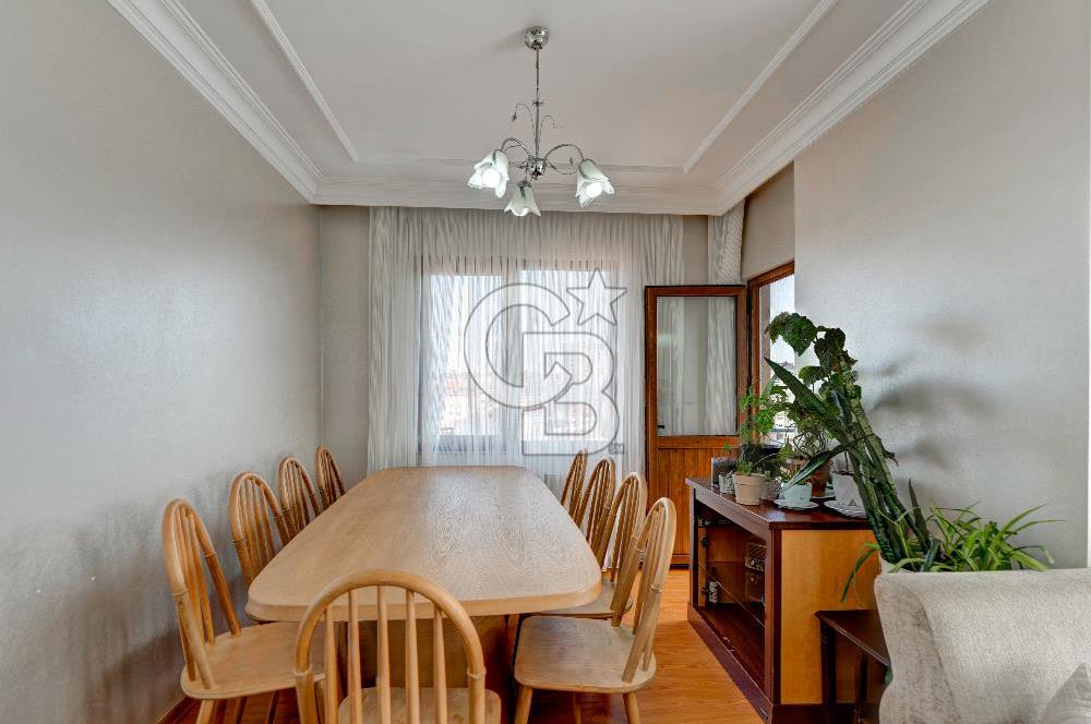 Teraslı, Hamamlı 4+2 Dubleks Daire - Finans Merkezi Yakını