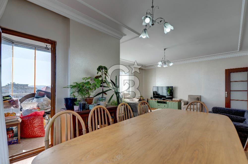 Teraslı, Hamamlı 4+2 Dubleks Daire - Finans Merkezi Yakını