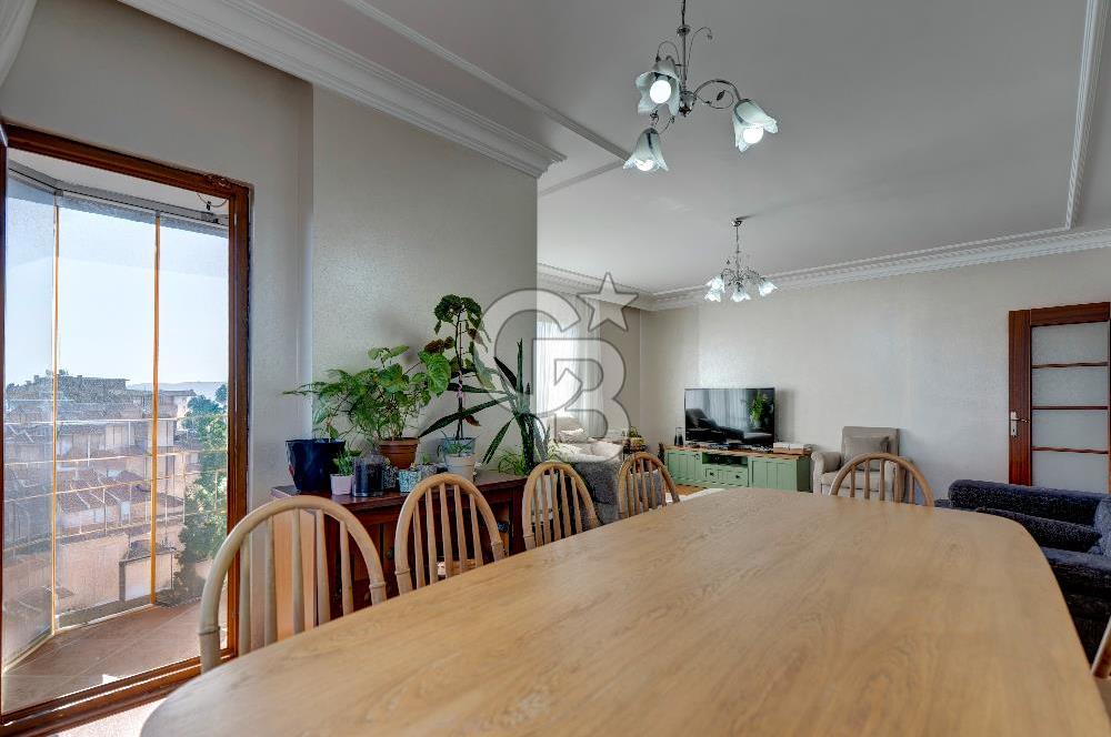 Teraslı, Hamamlı 4+2 Dubleks Daire - Finans Merkezi Yakını