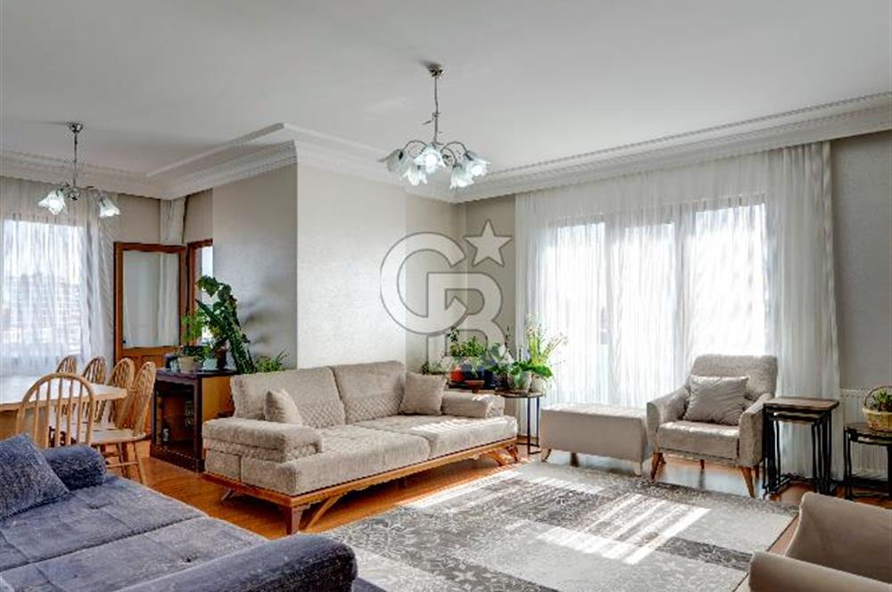 Teraslı, Hamamlı 4+2 Dubleks Daire - Finans Merkezi Yakını