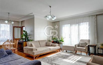 Teraslı, Hamamlı 4+2 Dubleks Daire - Finans Merkezi Yakını