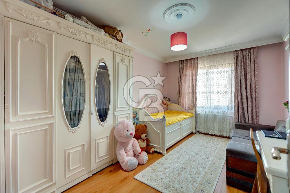 Teraslı, Hamamlı 4+2 Dubleks Daire - Finans Merkezi Yakını