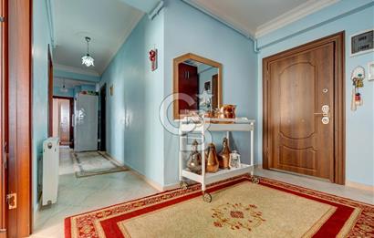 Teraslı, Hamamlı 4+2 Dubleks Daire - Finans Merkezi Yakını