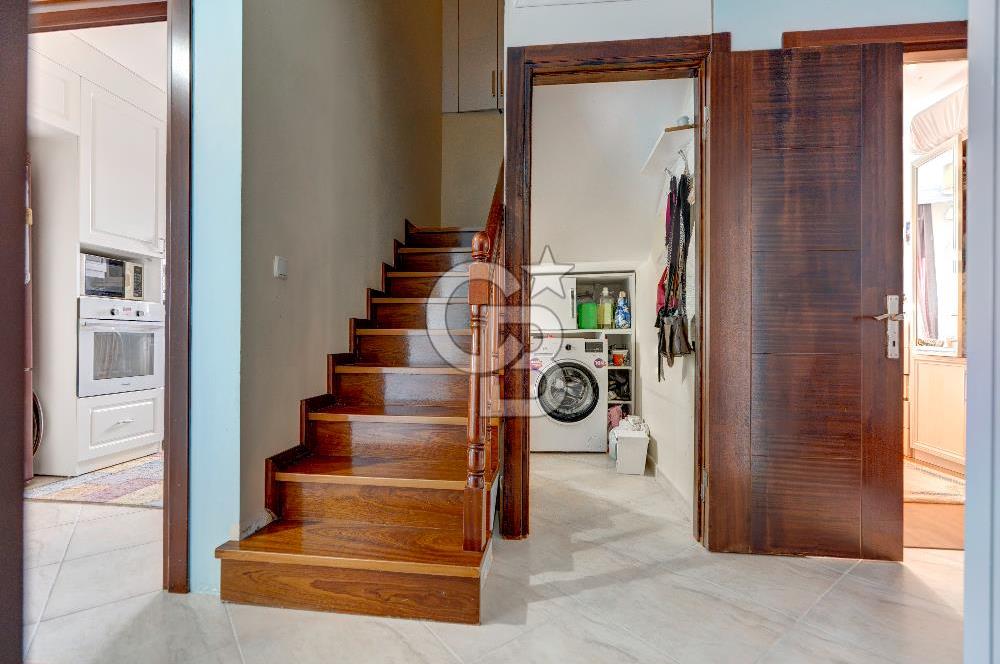 Teraslı, Hamamlı 4+2 Dubleks Daire - Finans Merkezi Yakını