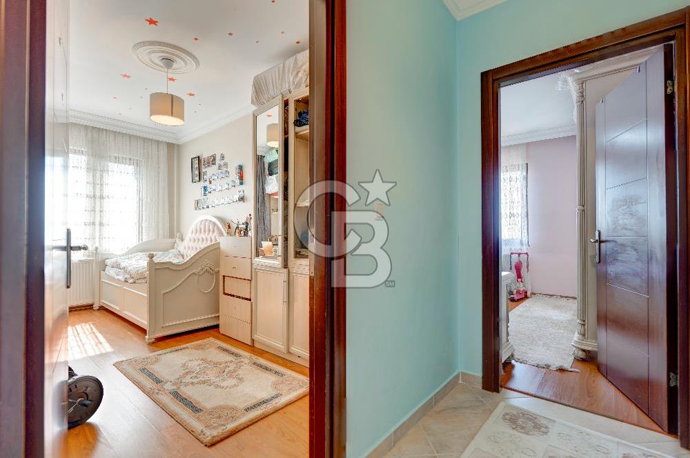 Teraslı, Hamamlı 4+2 Dubleks Daire - Finans Merkezi Yakını